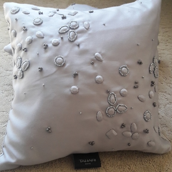 Tahari Home Accents Tahari Home Decorative Accent Pillows Set Of 2